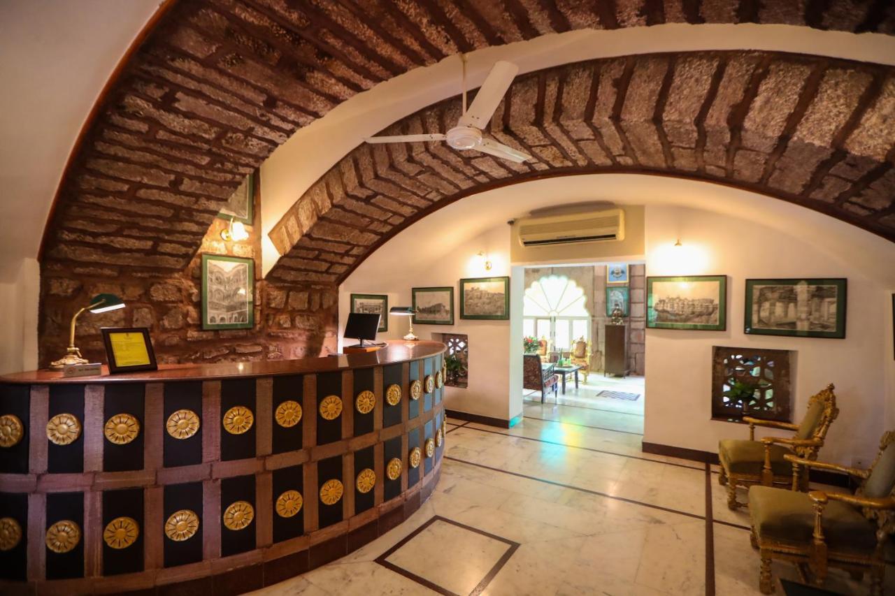 सहारा Welcomheritage Bal Samand Palace Jodhpur (Rajasthan)