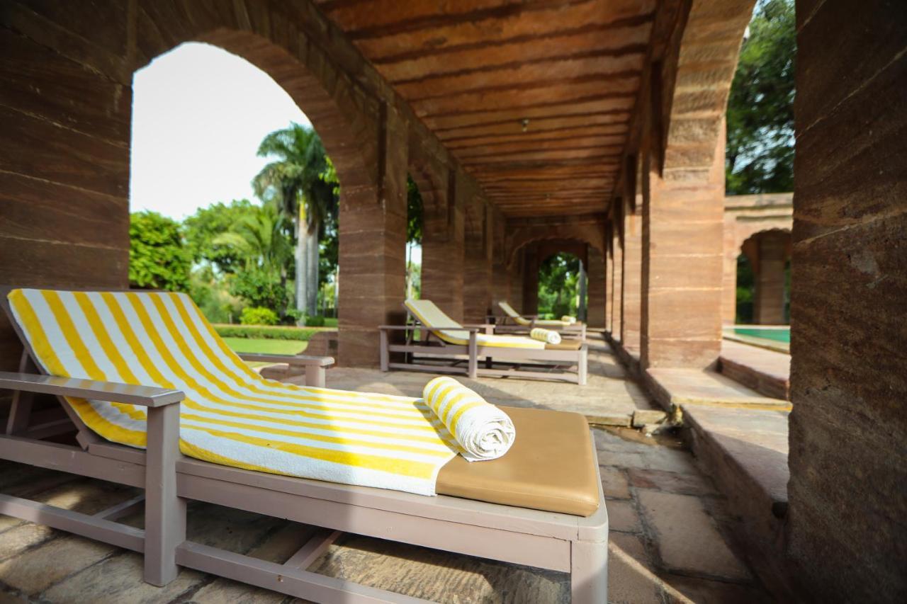 सहारा Welcomheritage Bal Samand Palace Jodhpur (Rajasthan)