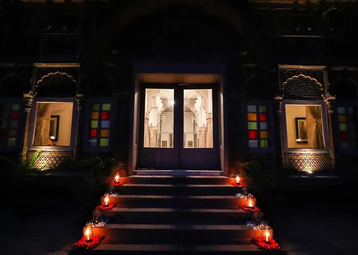 Welcomheritage Bal Samand Lake Palace